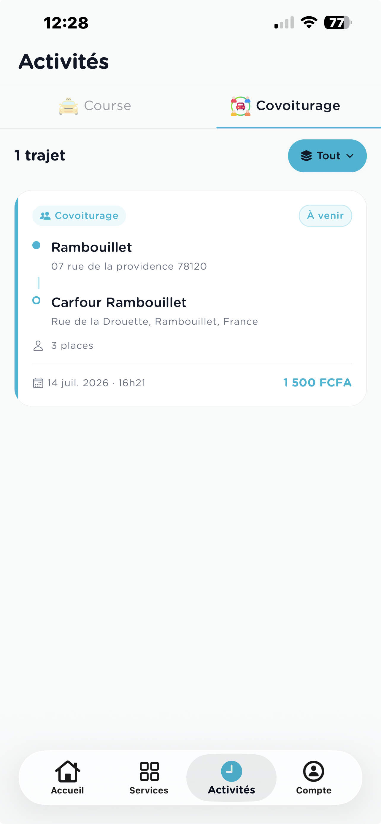 Écran Activités Ceeligo : trajet de covoiturage à venir avec départ, arrivée et prix