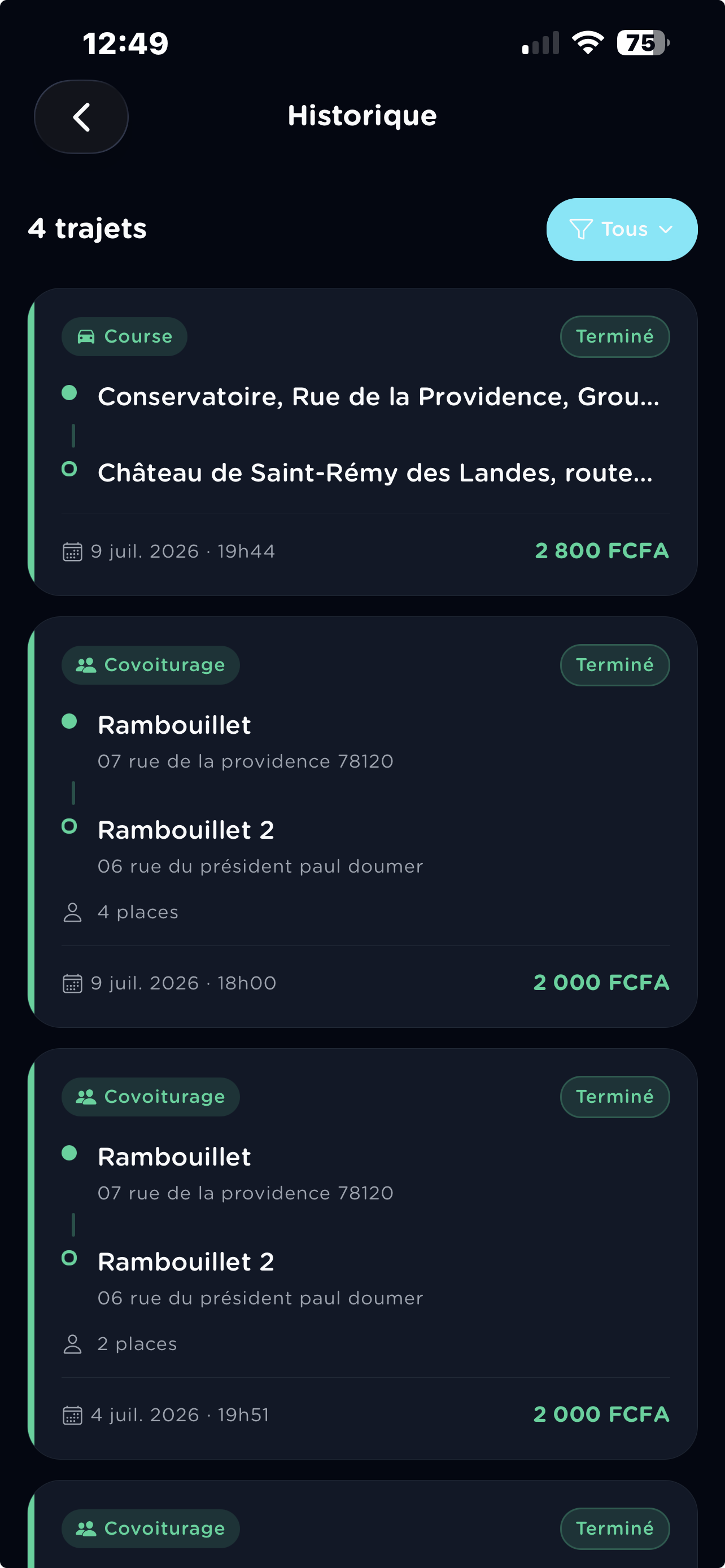 Historique des courses et trajets Ceeligo, avec statut, itinéraire et prix